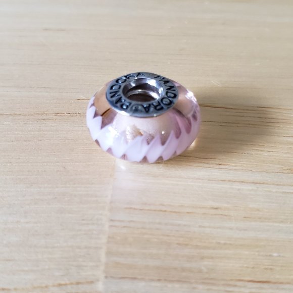 Pandora Pink Zig Zag Murano Glass Retired Charm - Picture 1 of 2